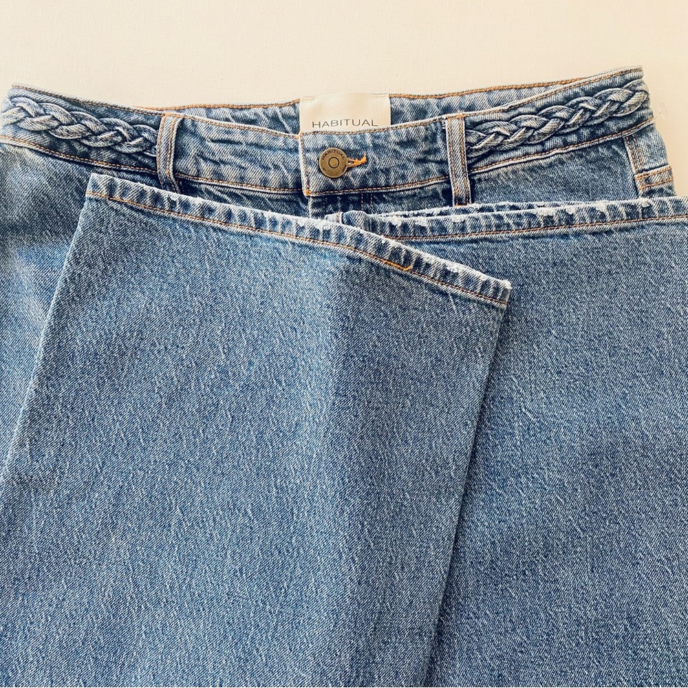 HABITUAL high-waisted wide leg jeans braided waist  #highwaistedjeans sz 10/30
